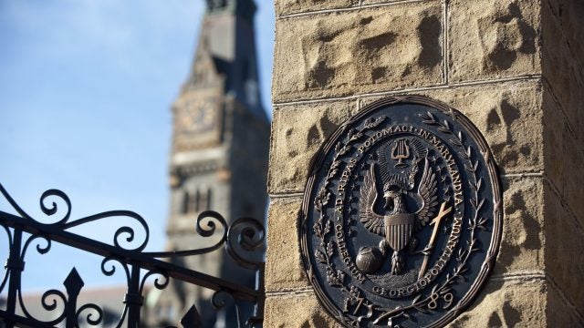 An image of Georgetown&#039;s seal and campus.