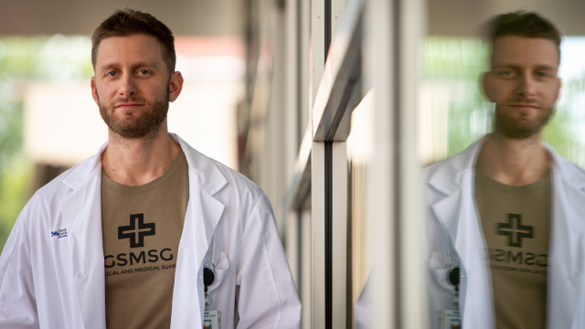 Aaron Epstein, MD (G&#039;12, M&#039;18)