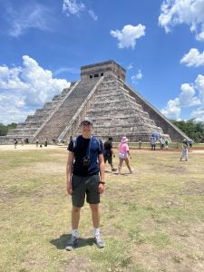 Daniel Greilsheimer (SFS’26) stands in front of Chichen Itza, one of the 7 Wonders of the World, in Mexico.