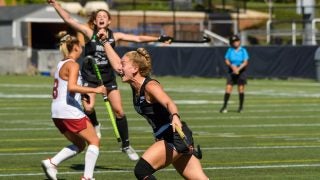 Sophie Towne (C&#039;25) in a field hockey game