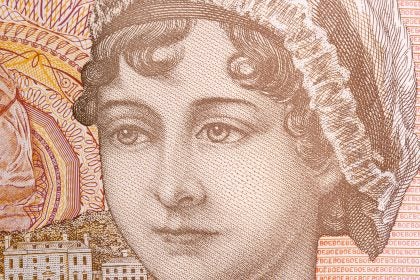 A close-up of Jane Austen&#039;s face on British money