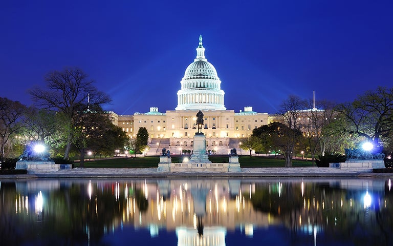 Night image of the U.S. Capitol Building