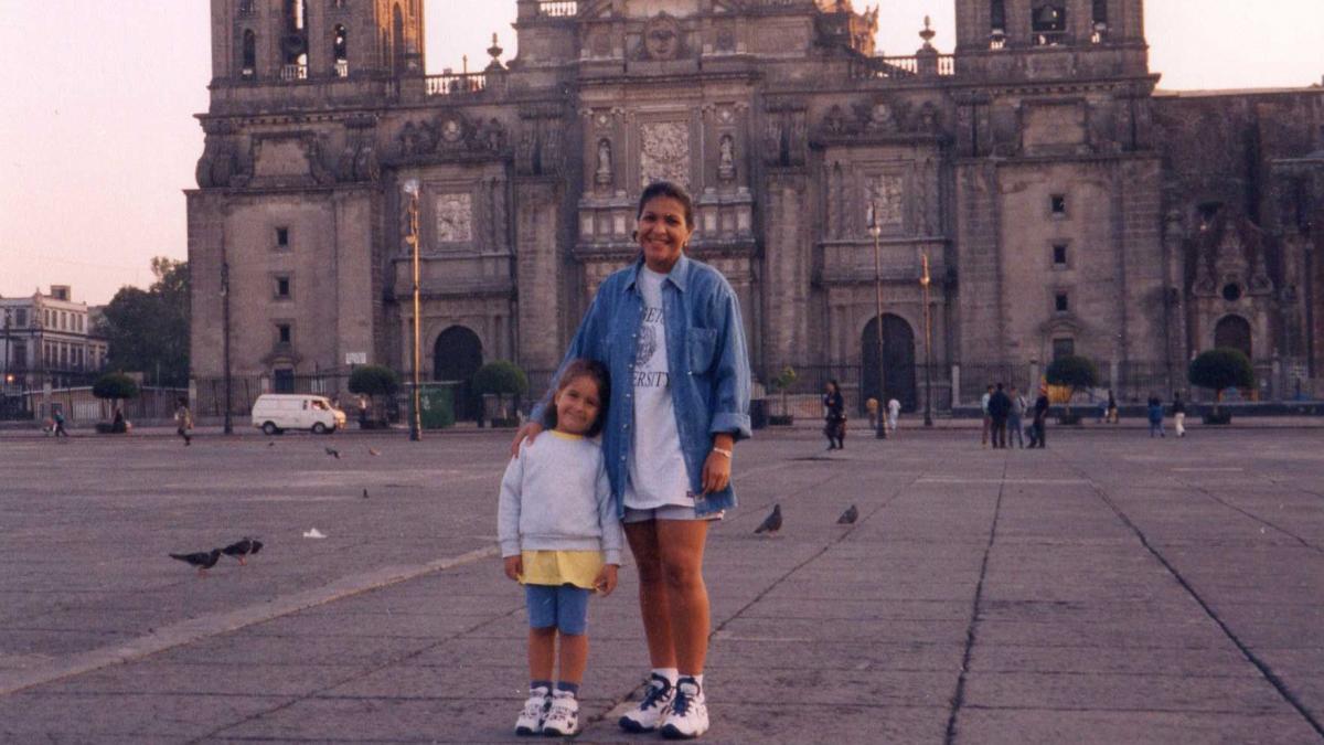 Monica as a child with mother Olga O'Hearn in front of building in Mexico City.