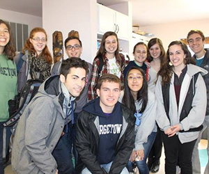 Georgetown students pose together