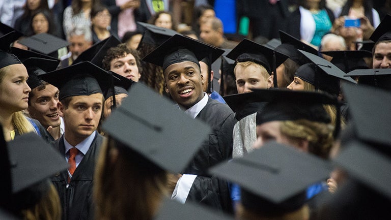 Graduating seniors at 2016 commencement 